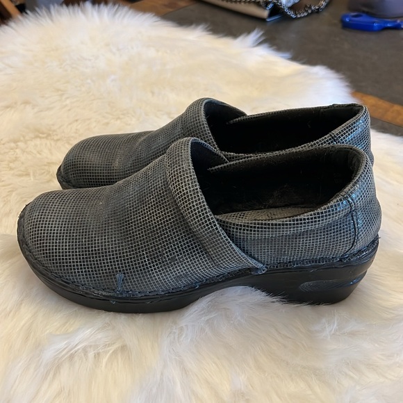 BOC Born Peggy Pewter Slip On Metallic Gray Wedge Clogs Size 8 / 39 - Picture 4 of 9